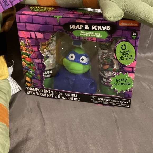 NWT Teenage Mutant Ninja Turtles Toy Gift Bundle- 9pc. - Picture 9 of 16